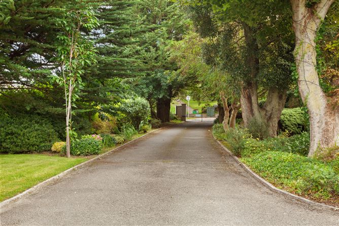 2 Rookstown House, Thormanby Road, Howth, Co. Dublin