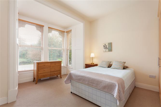 2 Rookstown House, Thormanby Road, Howth, Co. Dublin