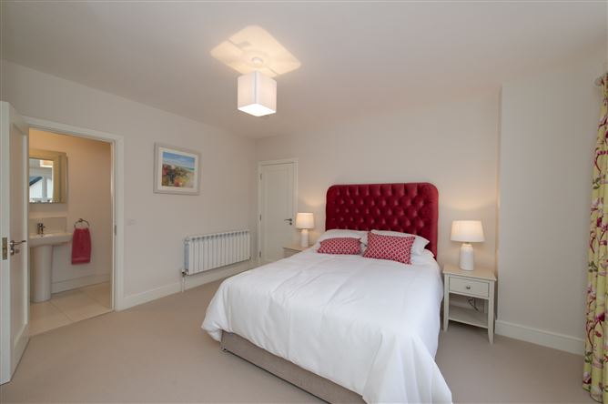 10 Church Green, Ballinglanna, Glanmire, Co. Cork