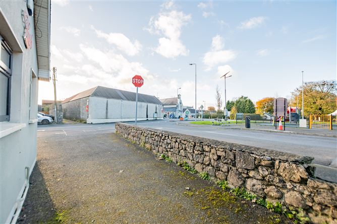 Rochfortbridge village, Rochfortbridge, Westmeath