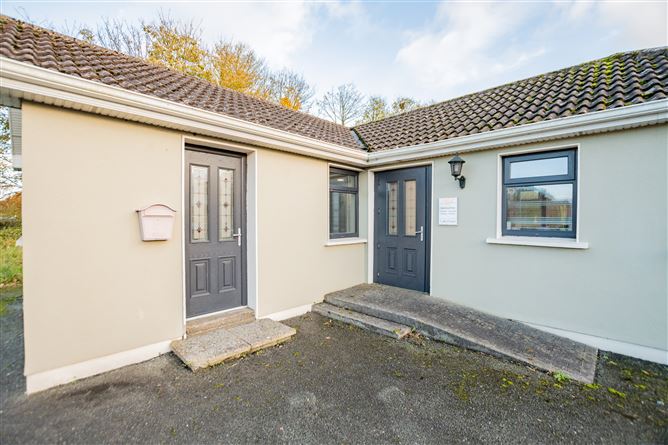 Rochfortbridge village, Rochfortbridge, Westmeath