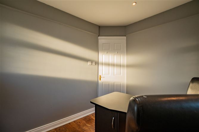 Rochfortbridge village, Rochfortbridge, Westmeath