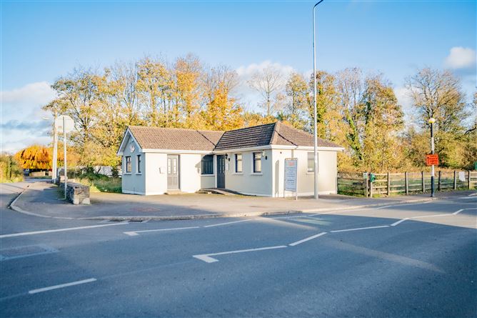 Rochfortbridge village, Rochfortbridge, Westmeath
