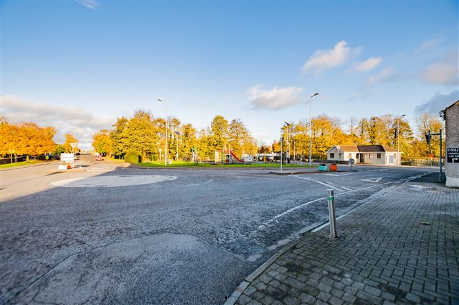 Rochfortbridge village, Rochfortbridge, Westmeath