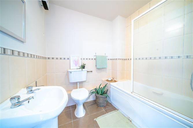 165 Aras NaCluaine, Clondalkin, Dublin 22
