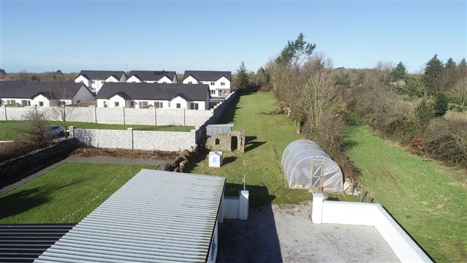 Ennis Road, Tulla, Co. Clare