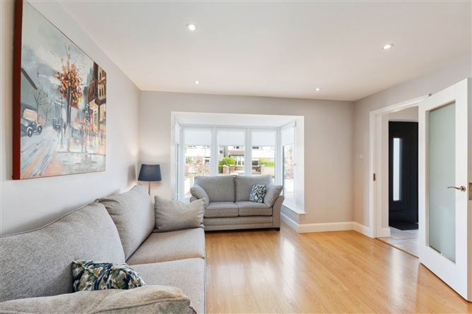 https://photos-a.propertyimages.ie/media/2/6/6/4909662/f417f1d1-5893-48c3-9282-18bc678a432d_l.jpg