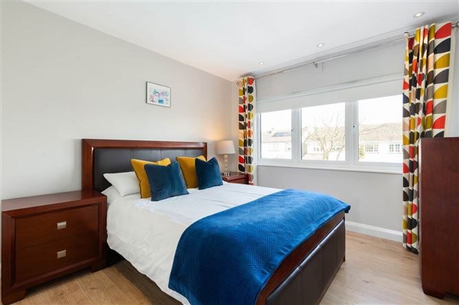 https://photos-a.propertyimages.ie/media/2/6/6/4909662/f417f1d1-5893-48c3-9282-18bc678a432d_l.jpg