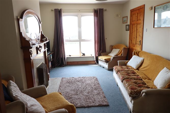 4 The Fairways, Kilkee, Clare