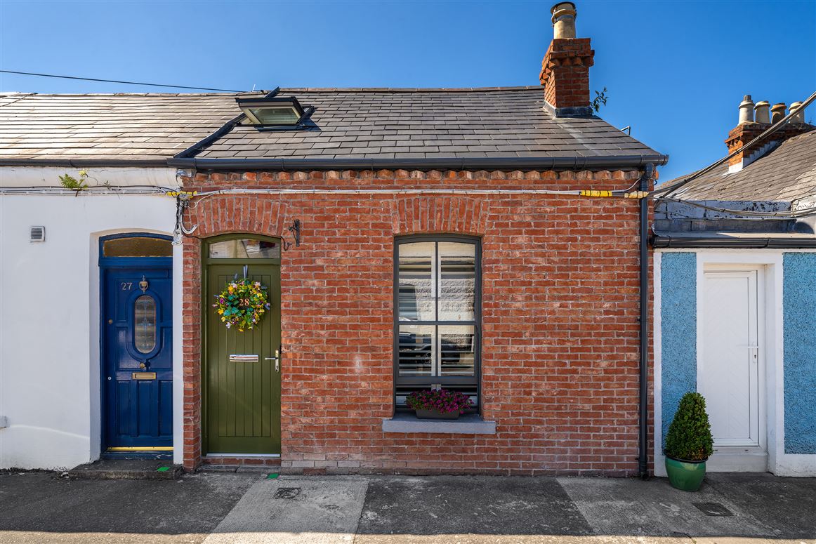 28 VALENTIA PARADE, Phibsborough, Dublin 7