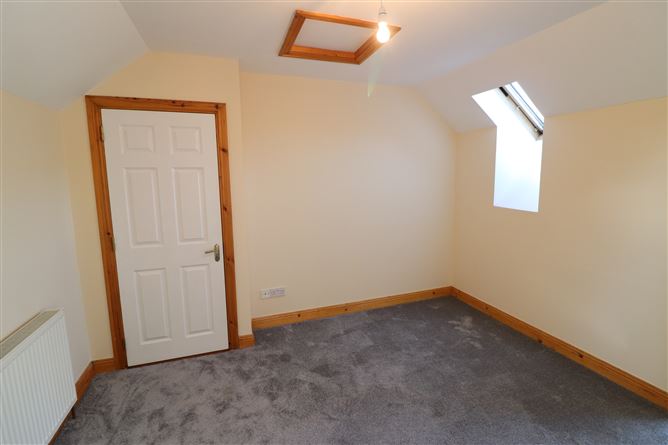 https://photos-a.propertyimages.ie/media/2/6/6/5014662/f83ed4ca-f494-4a63-8097-b492bffc6543_l.jpeg