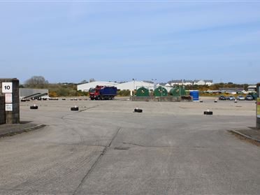 Rosslare Port Lorry Parking, Kilrnae Business Park, Rosslare Harbour