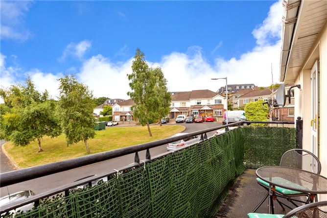 20 Cruagh Court, Stepaside, Dublin 18