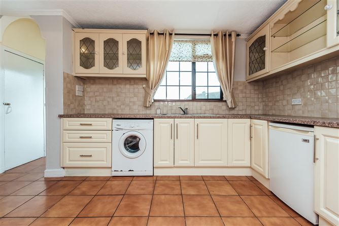 2070 Tullyville, Maddenstown, The Curragh , Kildare Town, Kildare