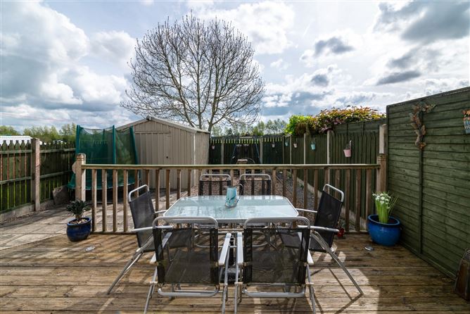 27 Chancery Park Way, Tullamore, Co. Offaly