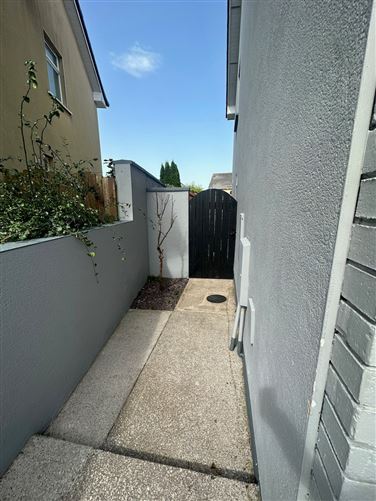 11 Willow Park, Cluain Ard, Cobh, Cork