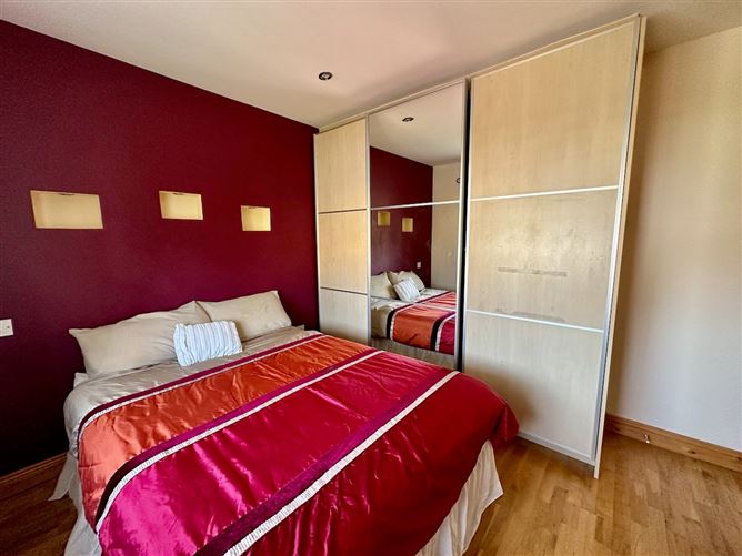 11 Willow Park, Cluain Ard, Cobh, Cork