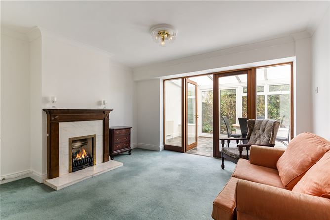 2 Newtown Grove, Churchtown, Dublin 14
