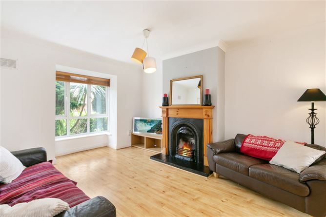 3 Rossberry Place, Lucan, Co. Dublin