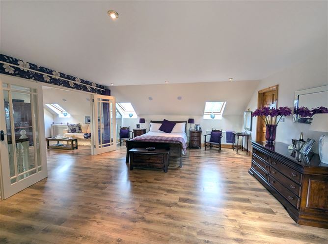 https://photos-a.propertyimages.ie/media/2/6/7/4947762/bf15200e-cc1d-4bd9-8d6d-6e7d56808cc5_l.jpg