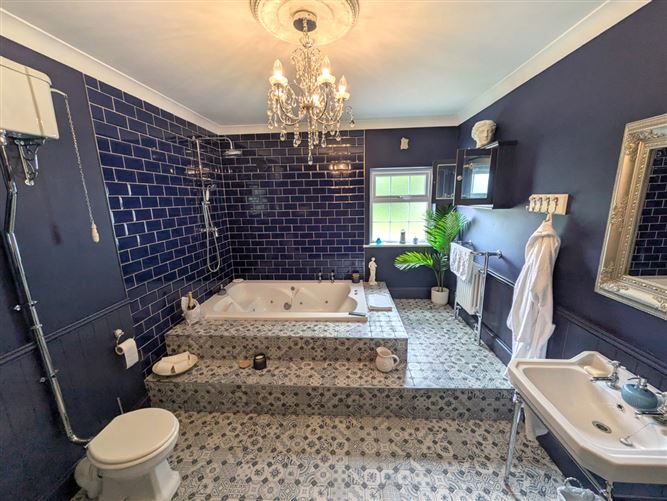 https://photos-a.propertyimages.ie/media/2/6/7/4947762/bf15200e-cc1d-4bd9-8d6d-6e7d56808cc5_l.jpg