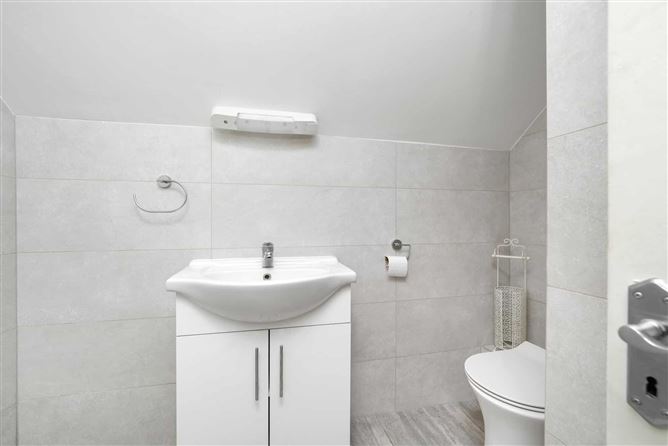 56 La Rochelle, High Street, Christchurch, Dublin 8