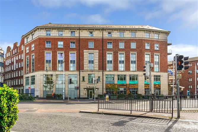 56 La Rochelle, High Street, Christchurch, Dublin 8