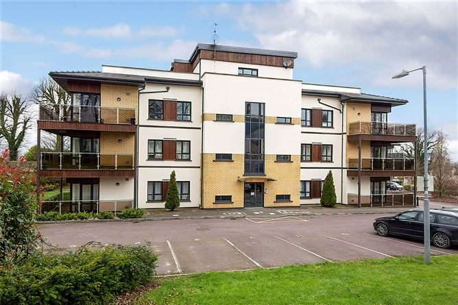11 An Radharc, Maryborough Ridge, Douglas, Cork City