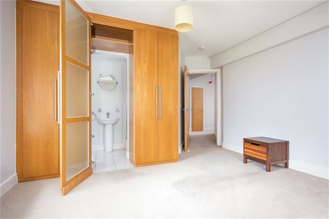 11 An Radharc, Maryborough Ridge, Douglas, Cork City