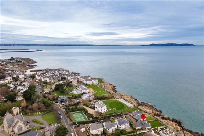 Island View, 5 Beulah Court, Harbour Road, Dalkey, Co. Dublin
