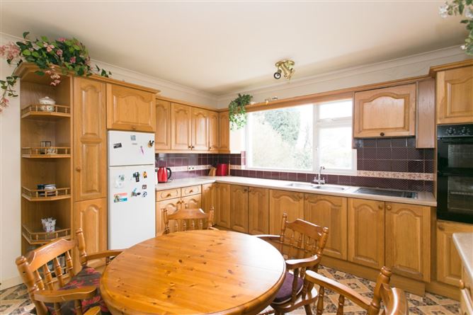 43 Knocknashee, Goatstown, Dublin 14