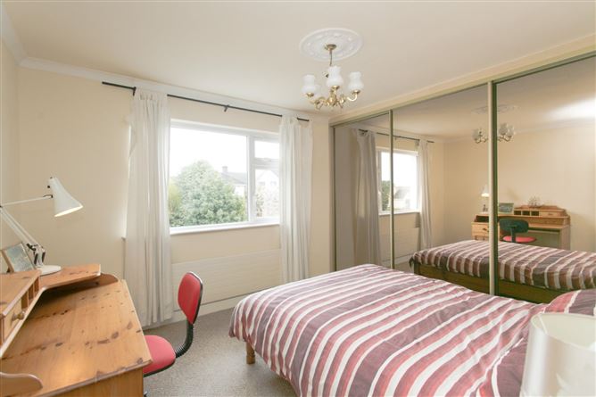 43 Knocknashee, Goatstown, Dublin 14