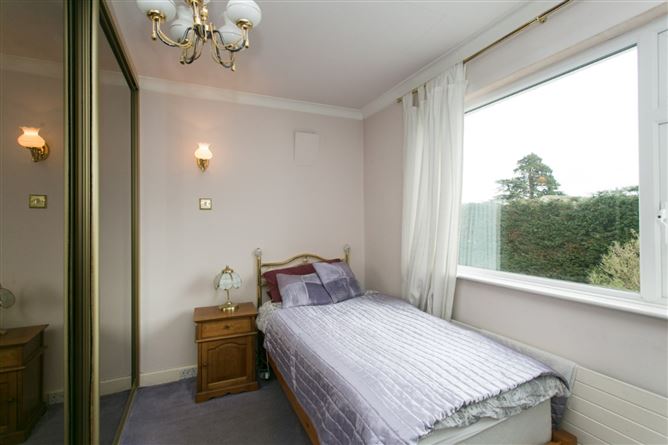 43 Knocknashee, Goatstown, Dublin 14