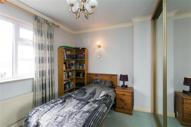 43 Knocknashee, Goatstown, Dublin 14