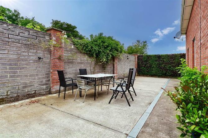 Brownstown, Kentstowm, Navan, Meath