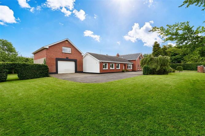 Brownstown, Kentstowm, Navan, Meath