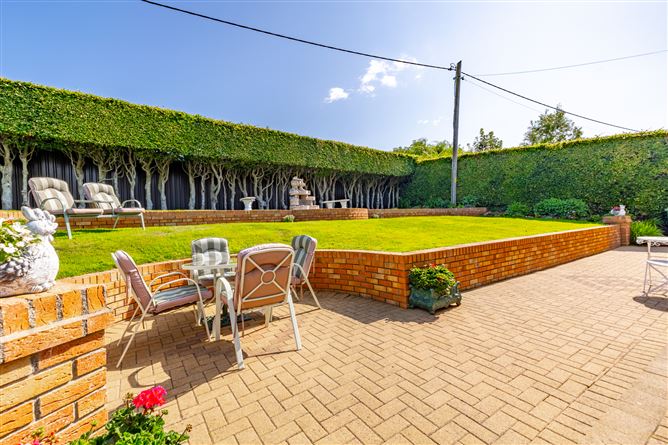 1 Glenarey Court, Cahir Road, Clonmel, Co. Tipperary