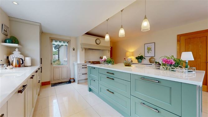 Knockeen, Whitestown Road, Rush, Dublin