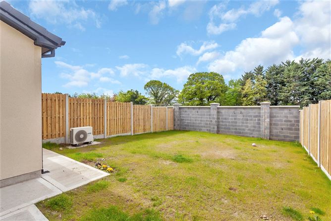35 Curragh Farm, Newbridge, Co. Kildare