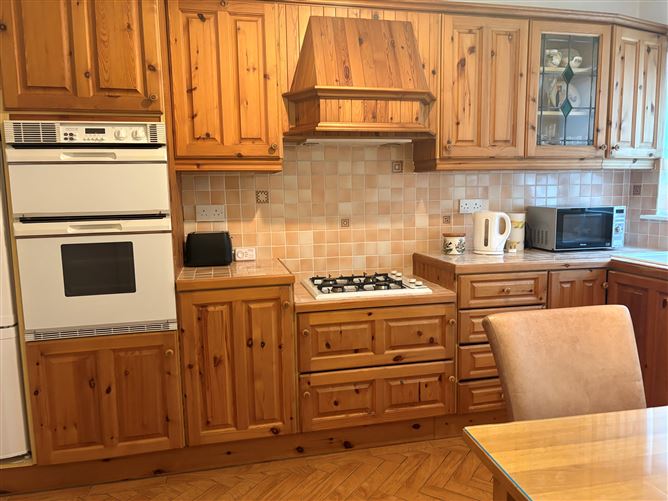 20 Whitethorn Park , Beaumont, Dublin 5