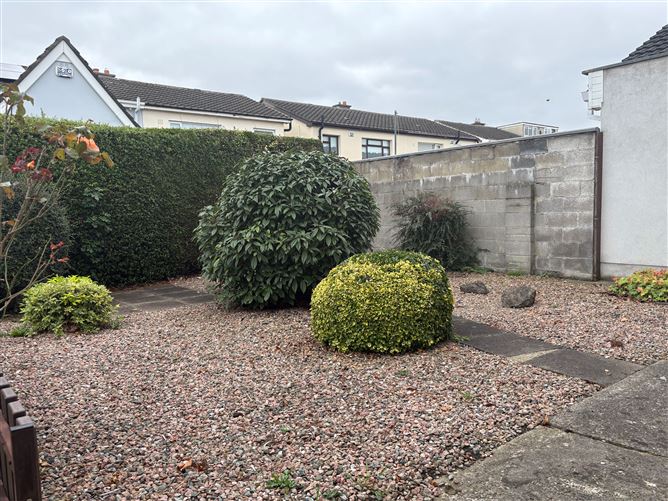 20 Whitethorn Park , Beaumont, Dublin 5