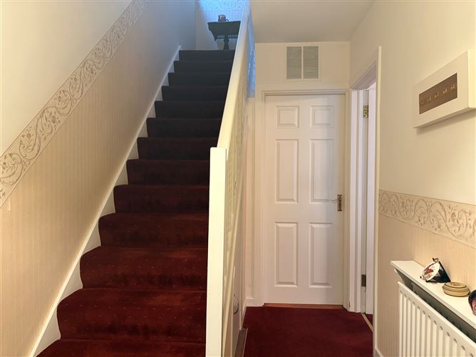 20 Whitethorn Park , Beaumont, Dublin 5