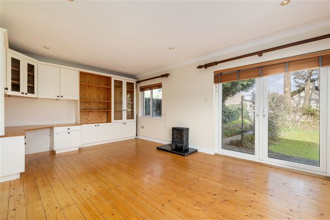 89 Foster Avenue, Mount Merrion, Co. Dublin