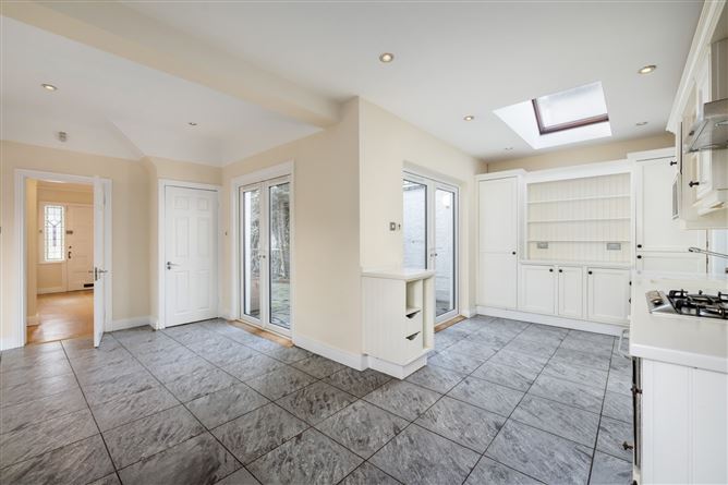 89 Foster Avenue, Mount Merrion, Co. Dublin