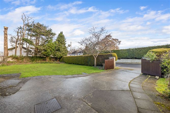 89 Foster Avenue, Mount Merrion, Co. Dublin