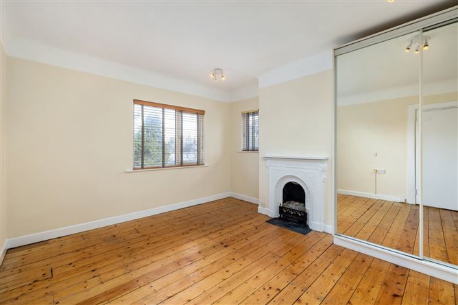 89 Foster Avenue, Mount Merrion, Co. Dublin