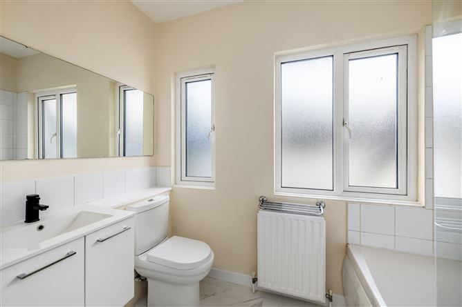 89 Foster Avenue, Mount Merrion, Co. Dublin