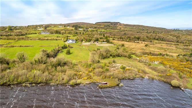 https://photos-a.propertyimages.ie/media/2/6/8/4996862/4dceb40f-797b-4215-b272-62e7ca417cc2_l.jpg