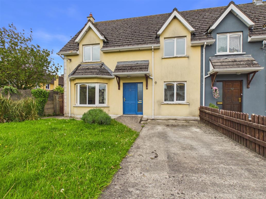 52 Rush Hall, Mountrath, Co. Laois
