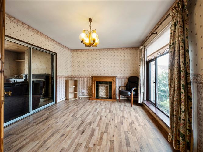 15 Mountross, New Ross, Co. Wexford